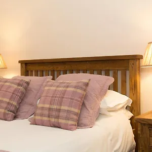 Guest house Cedars